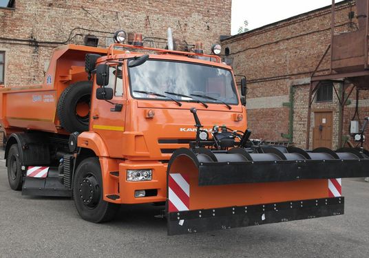 КДМ-650-09-01 на с.53605 (Передний отвал, Средняя щетка)