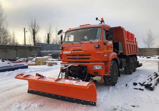 КДМ-7881012 на с.65222 (ПМ пласт, V=12 м3, Сопла, Передний отвал)