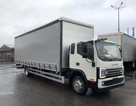Бортовой а/м JAC N120 со шторным механизмом
