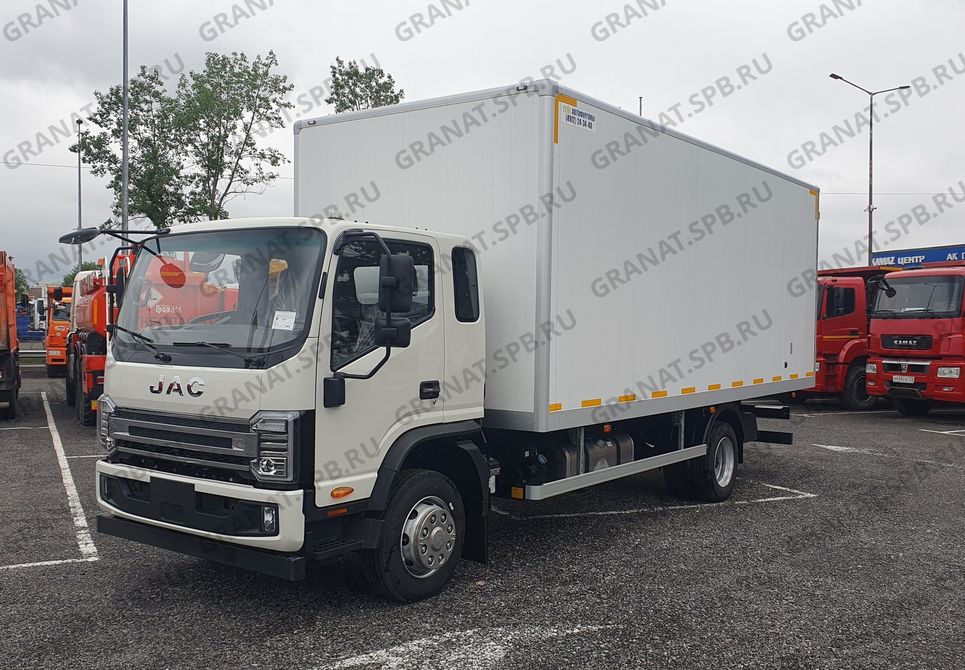 Изотермический автофургон на шасси JAC N120