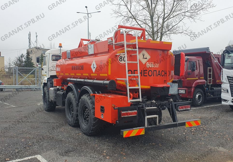 Автотопливозаправщик ГРАЗ 56167-123027-50 (12 куб., 2 отсека) на шасси КАМАЗ 43118-23027-50