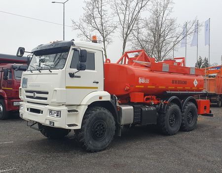 Автотопливозаправщик ГРАЗ 56167-123027-50 (12 куб., 2 отсека) на шасси КАМАЗ 43118-23027-50