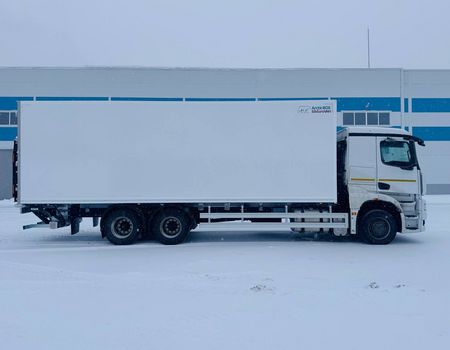 Рефрижератор N330-03 на шасси КАМАЗ 65658 с грузоподъемным бортом