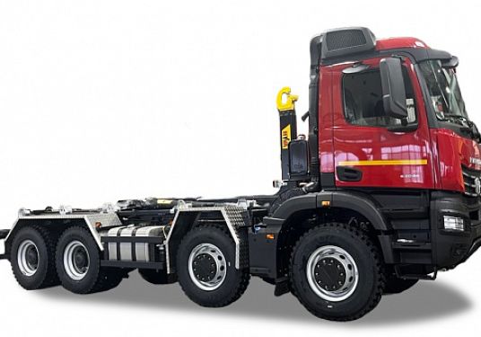 Крюковой погрузчик ВК Т30-6400 на шасси KAMAЗ-65951 8х4