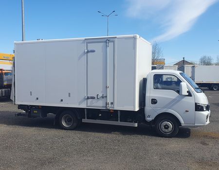 Автомобиль фургон промтоварный СпецМобиль-2818F8 на шасси JUNFENG Q35